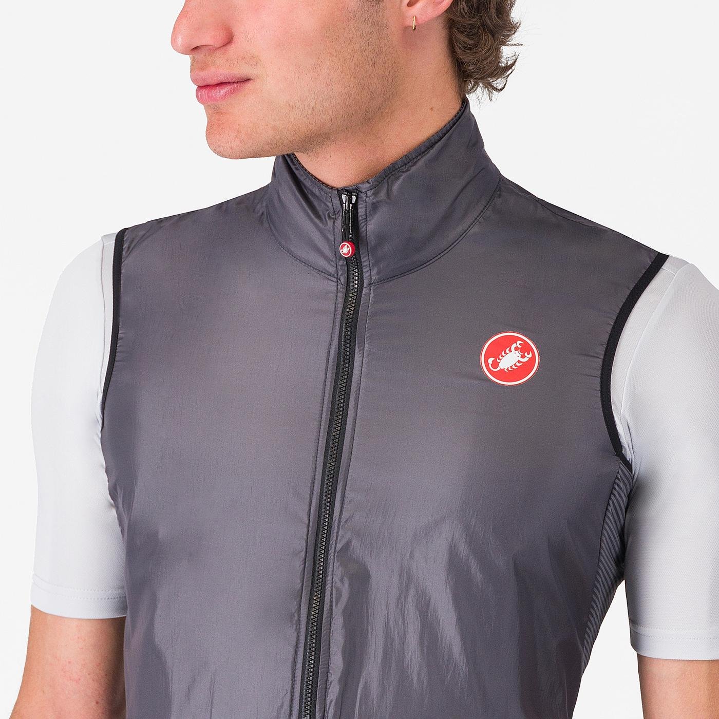 ARIA VEST