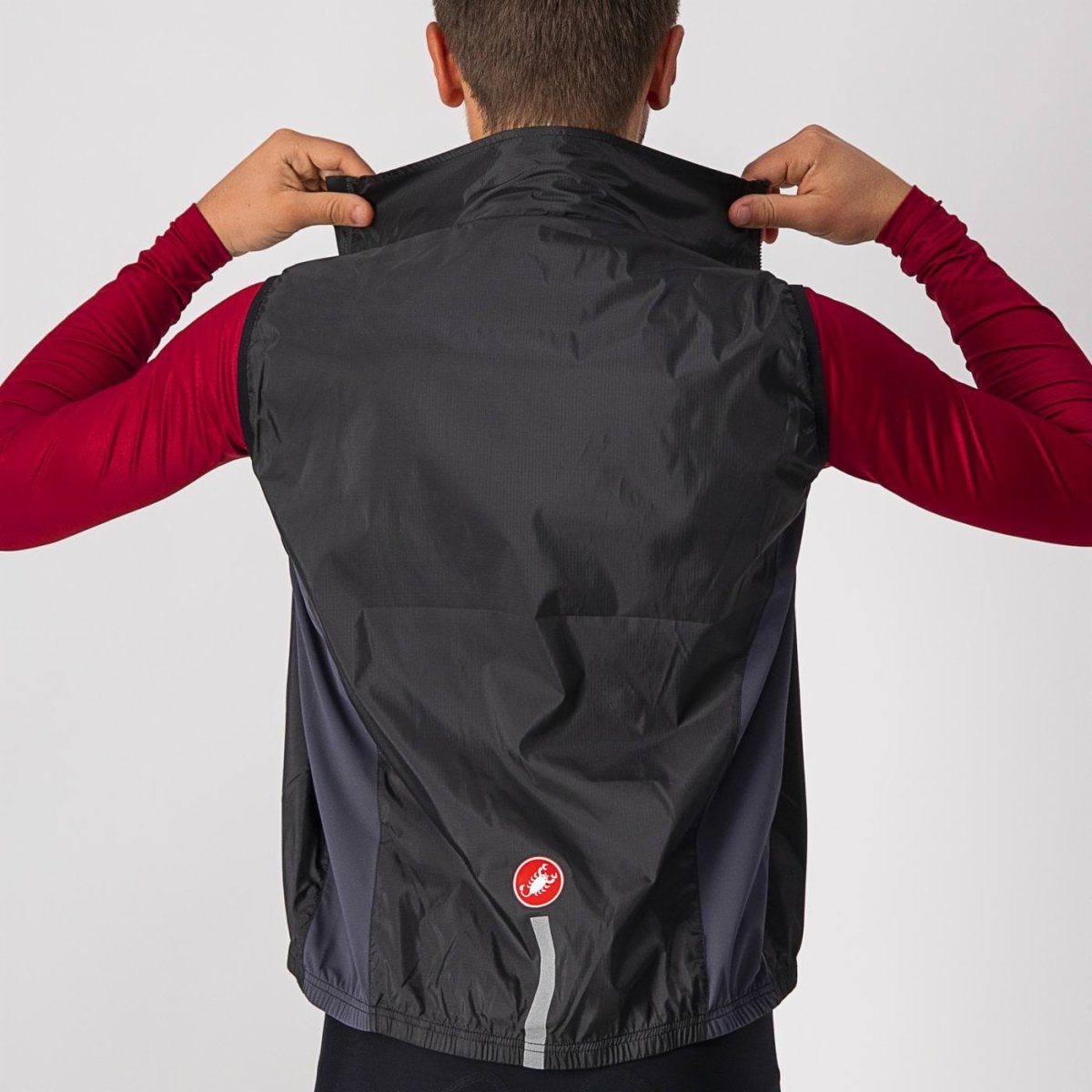 SQUADRA ST. VEST