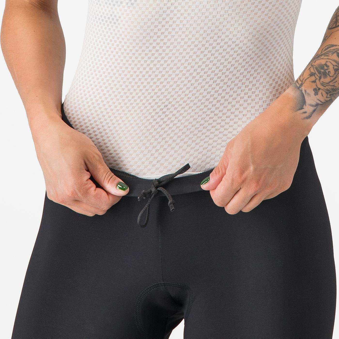 TRI W SHORT
