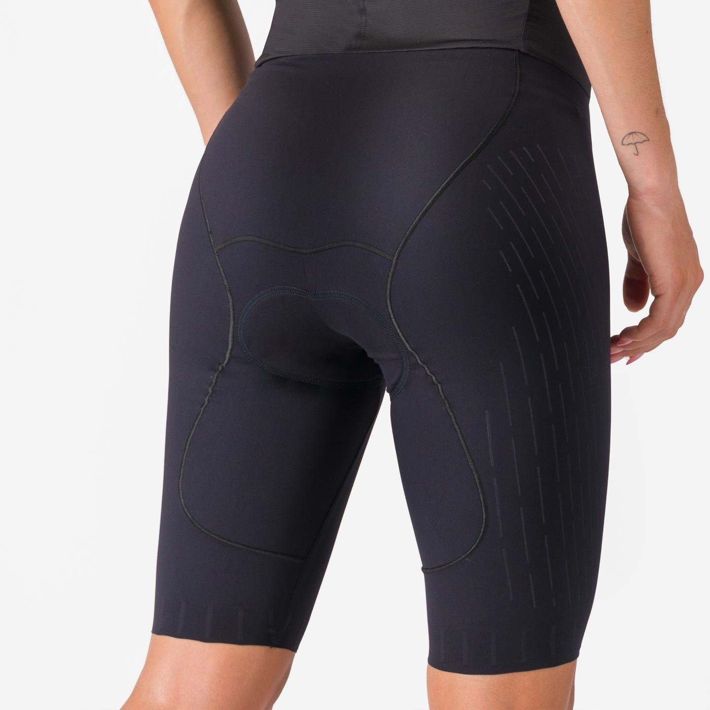 FREE S. 3 W SUIT SL